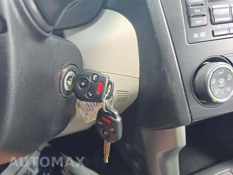 2015 Subaru Forester 2.5i - miniatura 8