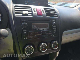 2015 Subaru Forester 2.5i – miniatura 10