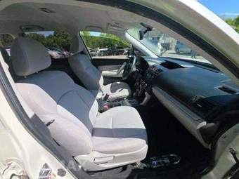 2015 Subaru Forester 2.5i – miniatura 18