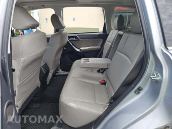 2015 Subaru Forester 2.5i Limited – miniatura 10