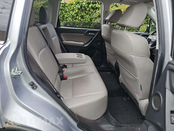 2015 Subaru Forester 2.5i Limited – miniatura 13