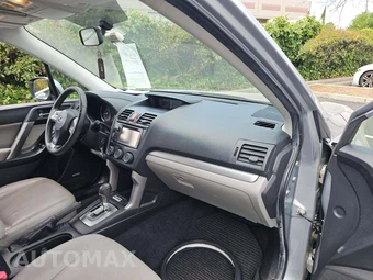 2015 Subaru Forester 2.5i Limited – miniatura 16