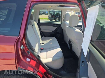 2015 Subaru Forester 2.5i Premium – miniatura 13