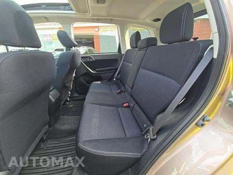 2015 Subaru Forester 2.5i Premium – miniatura 13