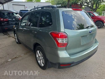 2015 Subaru Forester 2.5i Premium - miniatura 6
