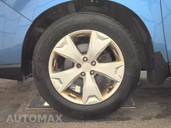 2015 Subaru Forester 2.5i Premium – miniatura 9