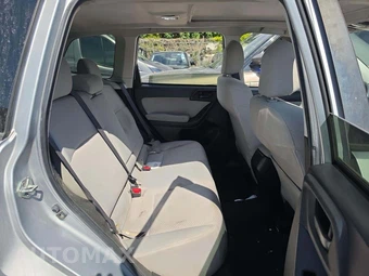 2015 Subaru Forester 2.5i Premium – miniatura 16