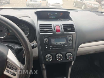2015 Subaru Forester 2.5i Premium - miniatura 10