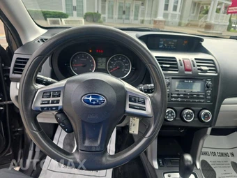 2015 Subaru Forester 2.5i Premium – miniatura 14