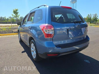 2015 Subaru Forester 2.5i Premium - miniatura 2