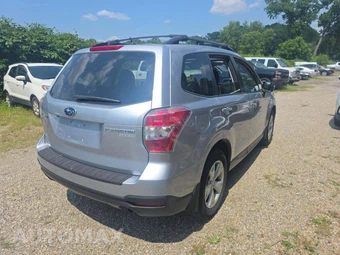 2015 Subaru Forester 2.5i Premium - miniatura 3