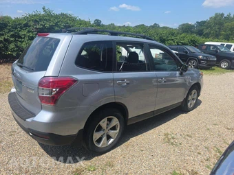 2015 Subaru Forester 2.5i Premium - miniatura 4