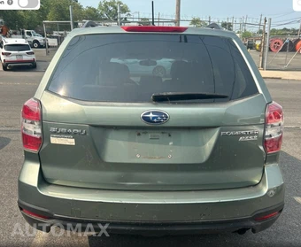 2015 Subaru Forester 2.5i Premium - miniatura 8