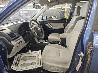 2015 Subaru Forester 2.5i Premium - miniatura 7