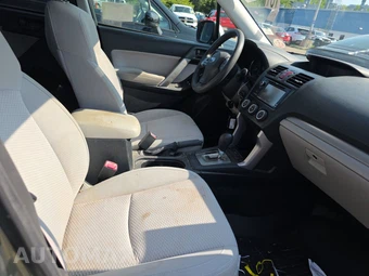 2015 Subaru Forester 2.5i Premium – miniatura 8