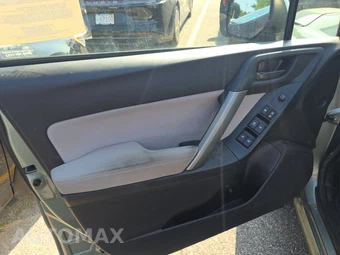 2015 Subaru Forester 2.5i Premium – miniatura 9