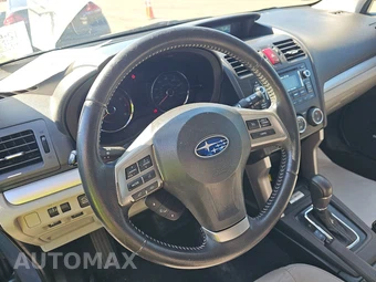 2015 Subaru Forester 2.5i Touring - miniatura 10