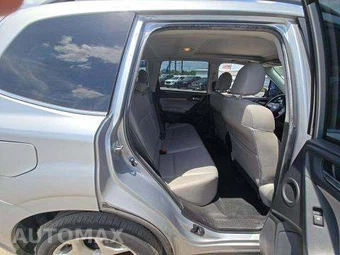 2015 Subaru Forester 2.5i Touring – miniatura 17