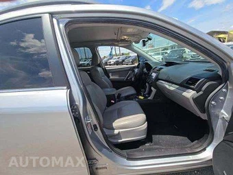 2015 Subaru Forester 2.5i Touring – miniatura 19