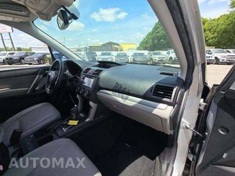 2015 Subaru Forester 2.5i Touring – miniatura 20