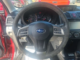 2015 Subaru Forester 2.5i Touring – miniatura 10