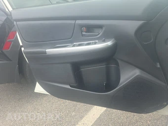 2015 Subaru Impreza 5-Door 2.0i Hatchback – miniatura 9