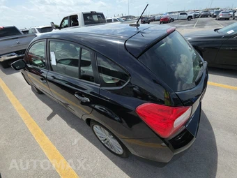 2015 Subaru Impreza 5-Door 2.0i Limited Hatchback – miniatura 6