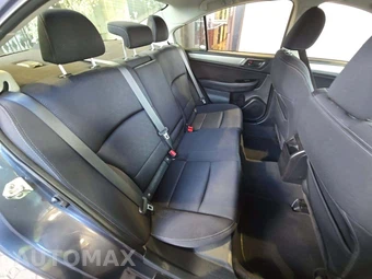 2015 Subaru Legacy 2.5i - miniatura 16