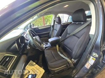 2015 Subaru Legacy 2.5i - miniatura 6