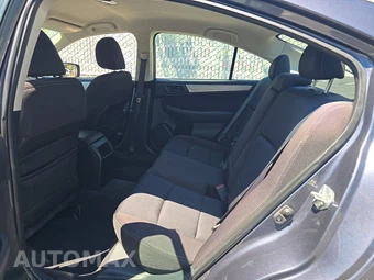2015 Subaru Legacy 2.5i – miniatura 13
