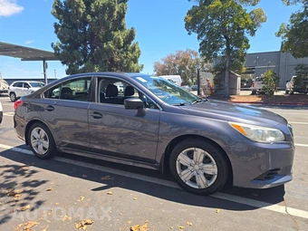 2015 Subaru Legacy 2.5i – miniatura 3