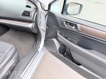 2015 Subaru Legacy 2.5i Limited - miniatura 40
