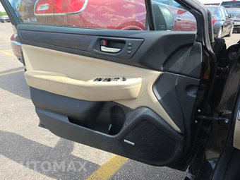 2015 Subaru Legacy 2.5i Limited - miniatura 9