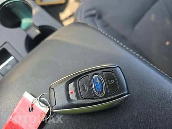 2015 Subaru Legacy 2.5i Limited – miniatura 8