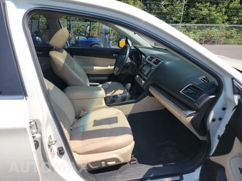 2015 Subaru Legacy 2.5i Limited – miniatura 8