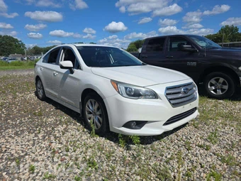 2015 Subaru Legacy 2.5i Premium – miniatura 4