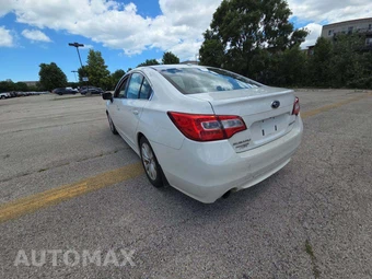 2015 Subaru Legacy 2.5i Premium – miniatura 3