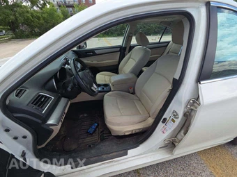 2015 Subaru Legacy 2.5i Premium – miniatura 4