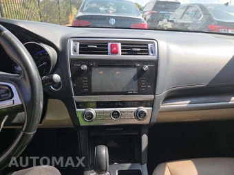 2015 Subaru Outback 2.5i Limited – miniatura 10