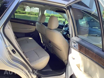 2015 Subaru Outback 2.5i Limited - miniatura 11