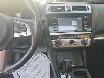 2015 Subaru Outback 3.6R Limited – miniatura 11