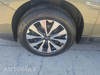 2015 Subaru Outback 3.6R Limited – miniatura 8