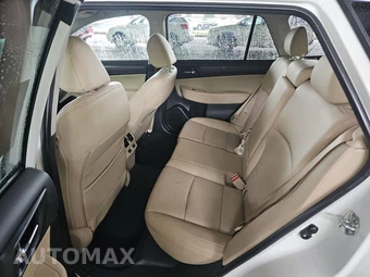 2015 Subaru Outback 3.6R Limited – miniatura 13