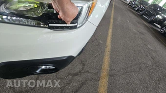 2015 Subaru Outback 3.6R Limited – miniatura 31