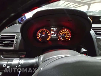 2015 Subaru WRX STi Launch Edition – miniatura 9