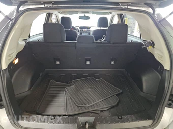 2015 Subaru XV Crosstrek 2.0i Premium - miniatura 16