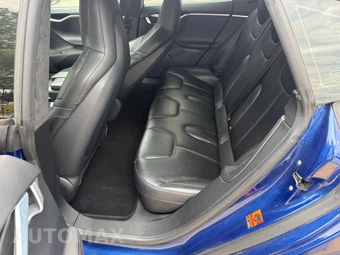2015 Tesla Model S – miniatura 14
