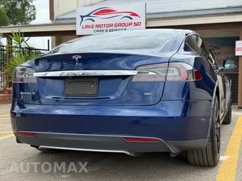 2015 Tesla Model S – miniatura 7