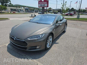 2015 Tesla Model S 70