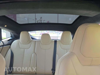2015 Tesla Model S 70 – miniatura 11